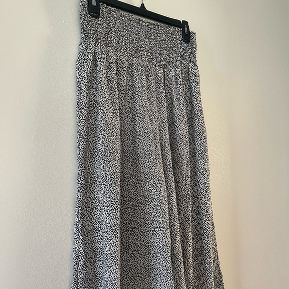 Sienna Sky Leopard Print Wide Leg Pants - Picture 4 of 5